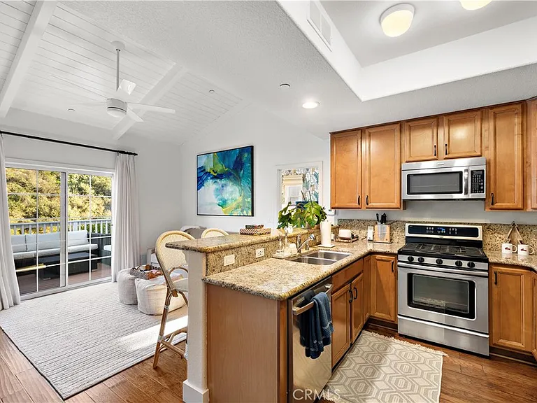 1315 Dunning Dr #B — Photo 6
