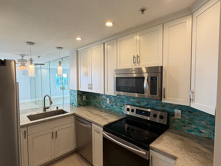 1200 Pacific Coast Hwy #117 — Photo 4