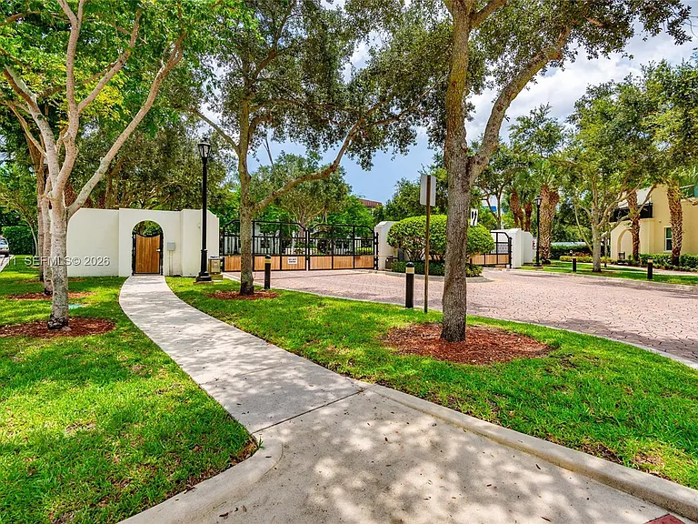 3061 Tortola Way — Photo 41
