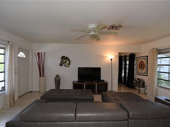 2nd image of 3267 NE 18th Ter #A