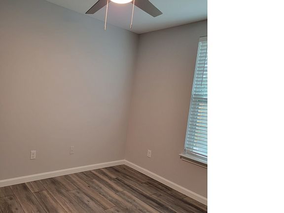 5th image of 536 W Detroit Blvd
