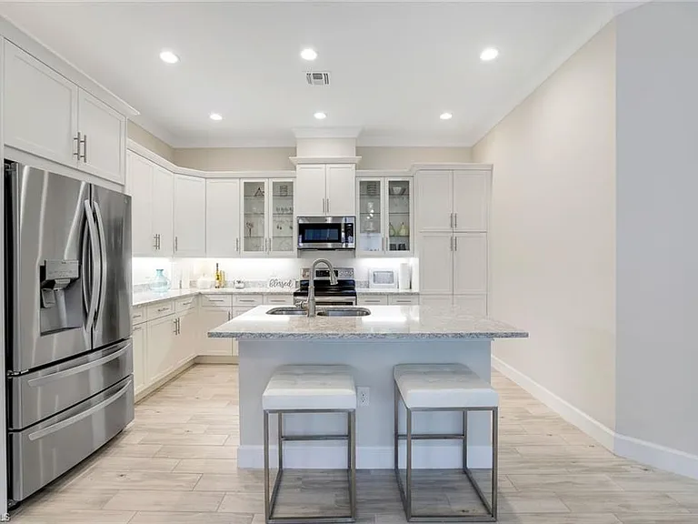 5831 Haiti Dr — Photo 5