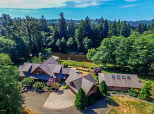 54 Leisure Ln, Siletz, OR 97380