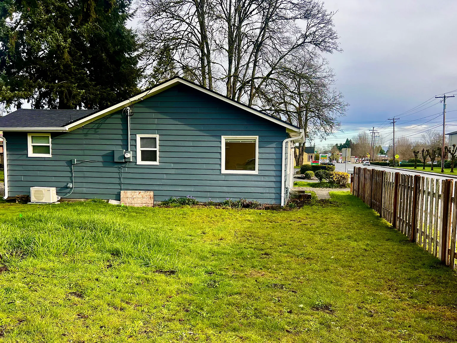 2 bed, 760 sqft, $1,750 — Photo 2