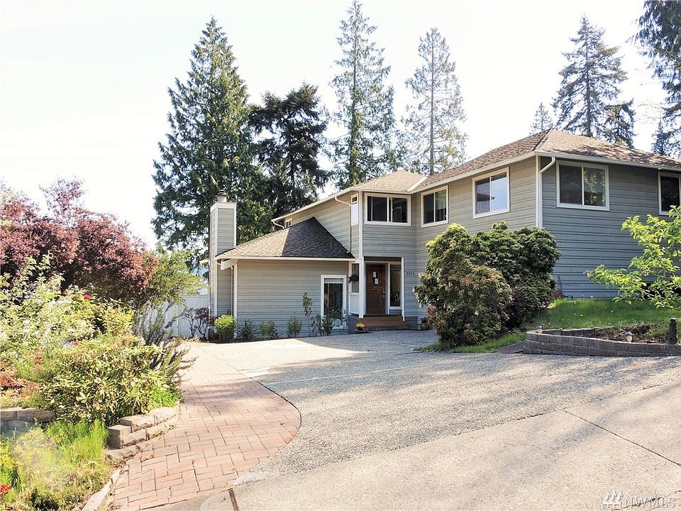 1st image of 4054 173rd Pl SE