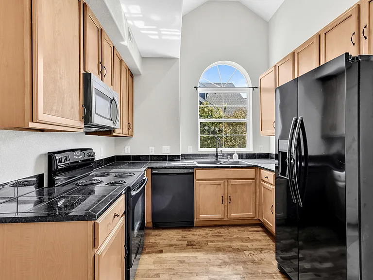 16392 E Fremont Ave — Photo 14