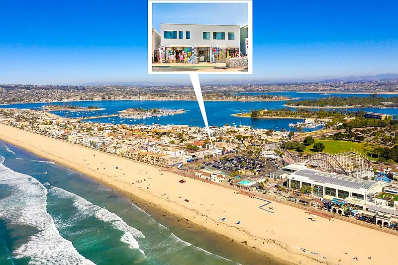 732 Ventura Place, Unit 10 — Photo 1