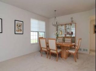 123 Bennington Ln, Bartlett, IL 60103