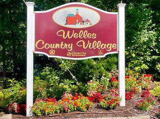 423 Lady Bug Ln, Vernon, CT 06066