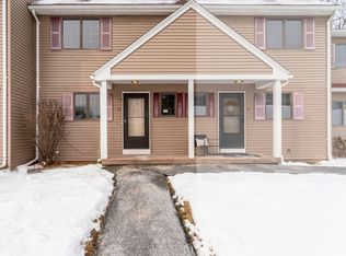 33 Pheasant Ct UNIT 33, Windsor Locks, CT 06096