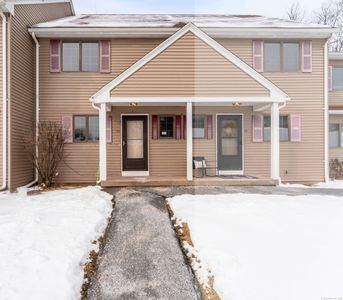 33 Pheasant Court #33, Windsor Locks, CT, 06096