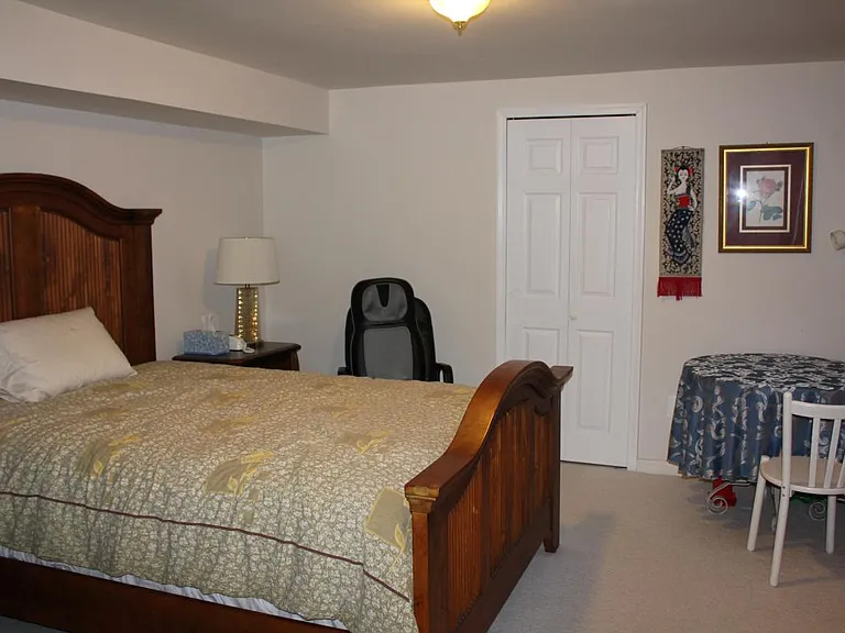 10006 Manor Pl — Photo 11