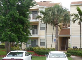 1951 Island Club Dr APT 37, Melbourne, FL 32903
