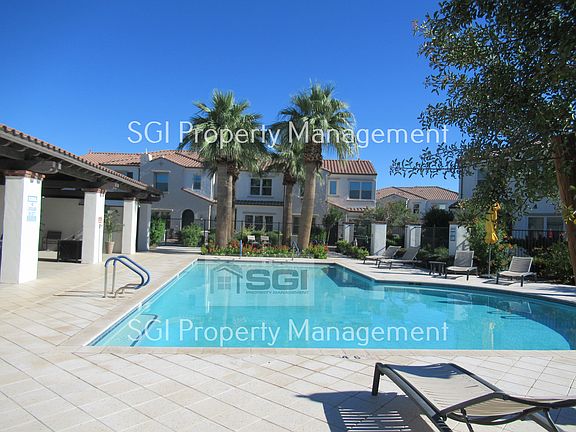 4th image of 2477 W Market Pl Unit 13