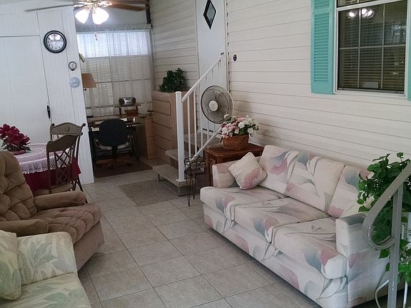 5th image of 26 La Fonda Ln