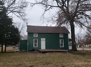 722 E Logan St, Ottawa, KS 66067