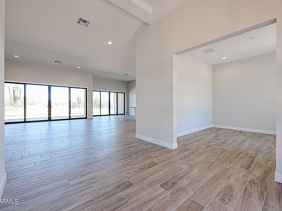 4th image of 16016 E DALE Lane