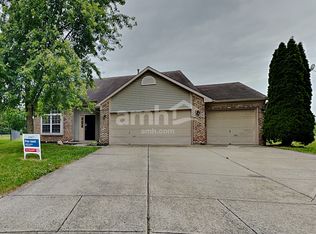 554 Springtree Ln, Avon, IN 46123
