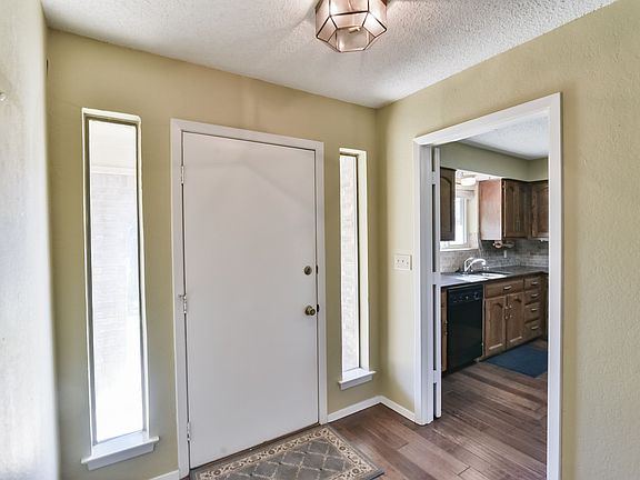 06_1113_cypress_point106_mls.jpg