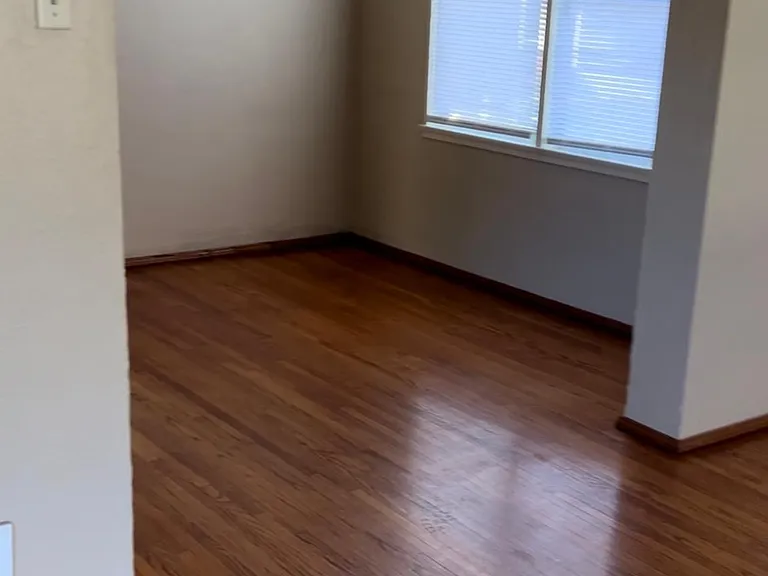2341 Pine Ave #2341 — Photo 8