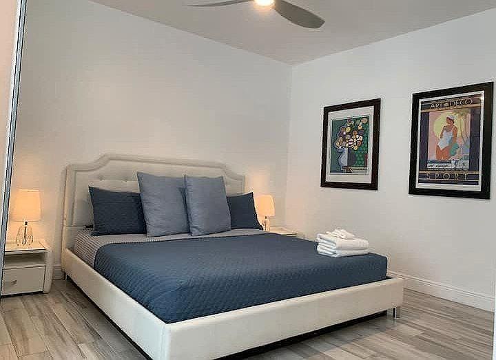 1st image of 2625 Collins Ave #2