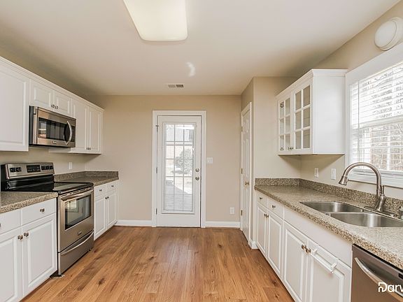 2nd image of 7278 Drury Ln