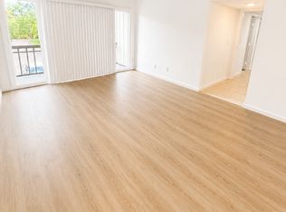 6519 W Newberry Rd #910, Gainesville, FL 32608