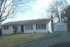 1st image of 404 Cottonwood Ln