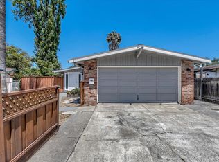 211 Twinlake Dr, Sunnyvale, CA 94089