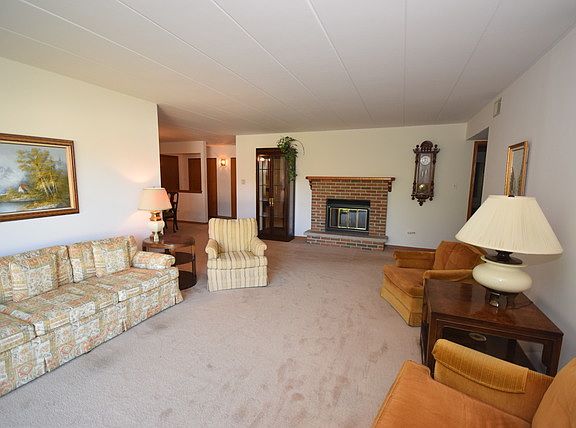 5th image of 11036 Theresa Cir #2B