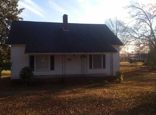 15 21st St, Greer, SC 29651