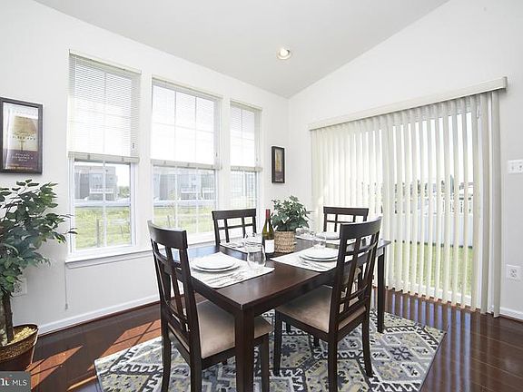 5th image of 8331 Bufflehead Dr