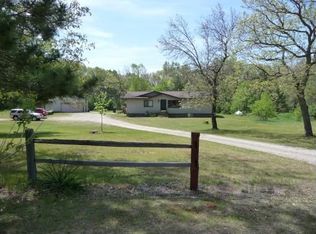 10471 Buelow Rd, Amherst, WI 54406