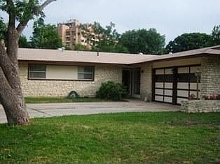 1st image of 214 Dartmoor St