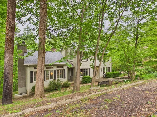 1621 Ridgeview Rd, Charleston, WV 25314