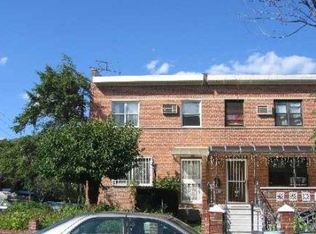 15301 58th Rd, Flushing, NY 11355