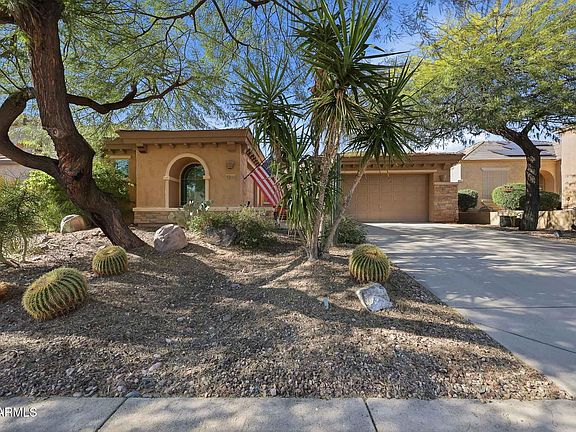2nd image of 42820 N LIVINGSTONE Way