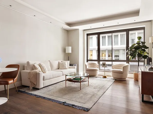 4 W 21st St APT 2D, Manhattan, NY 10010