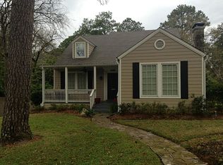 2104 Avenue O, Huntsville, TX 77340