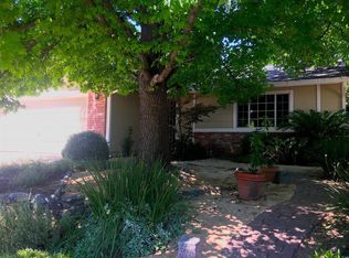 2557 Pinnacles Dr, Rocklin, CA 95677