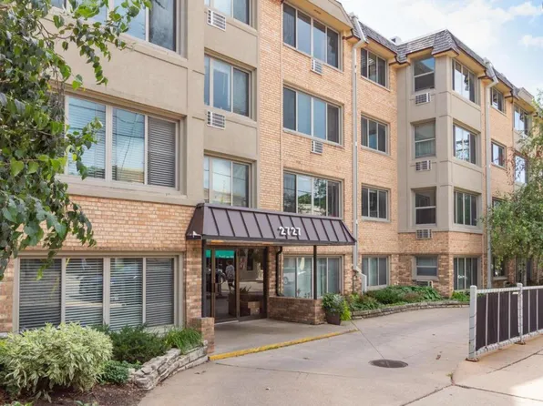 2727 W 43rd St APT 301, Minneapolis, MN 55410