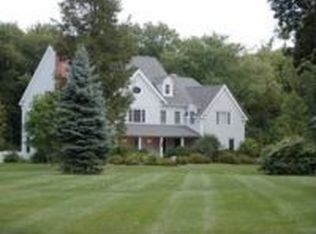 222 White Oak Shade Rd, New Canaan, CT 06840