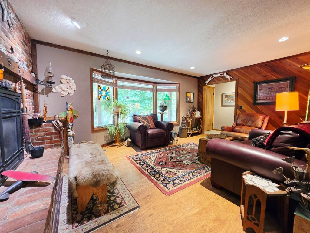 9582/9550 NE 88th St, Bondurant, IA - View 2