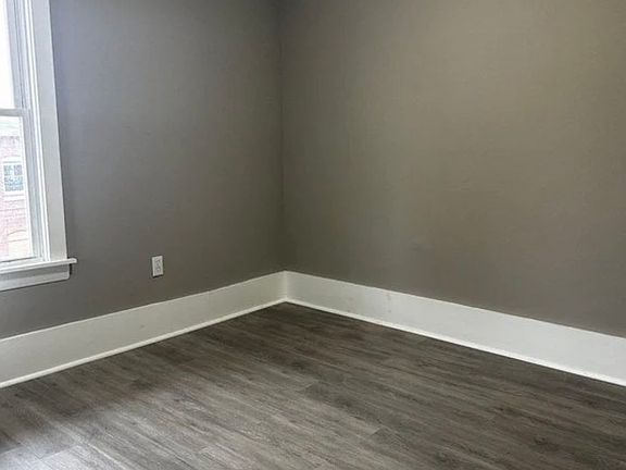 4th image of 60 Cove St #3