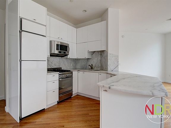 2nd image of 525 Clinton Ave #3A