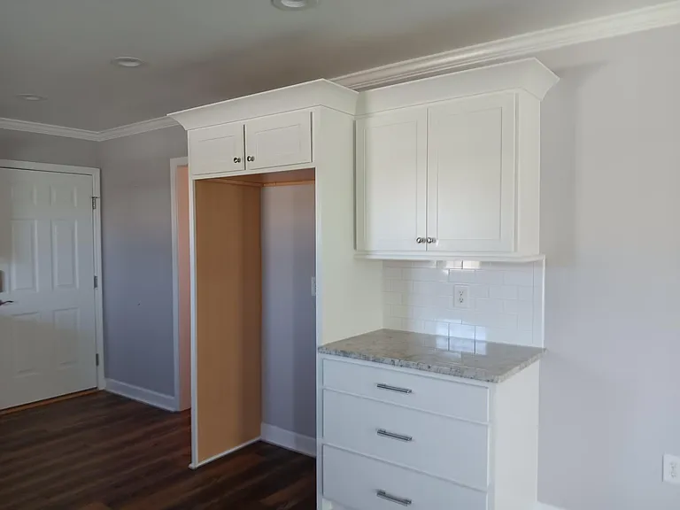 404 Tradd St — Photo 12