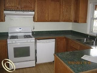 3rd image of 1253 Amarillo St