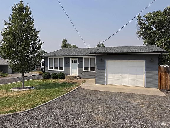 4th image of 1933 Grelle Ave