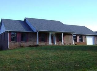 50 Sylvan Dr, Stuarts Draft, VA 24477