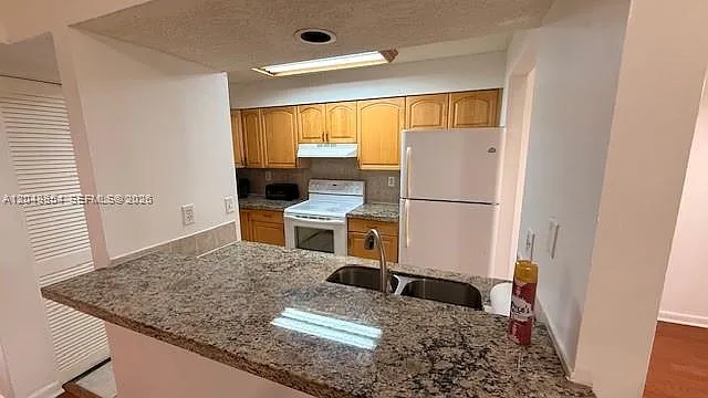 9691 SW 138th Ave #QC2L — Photo 12